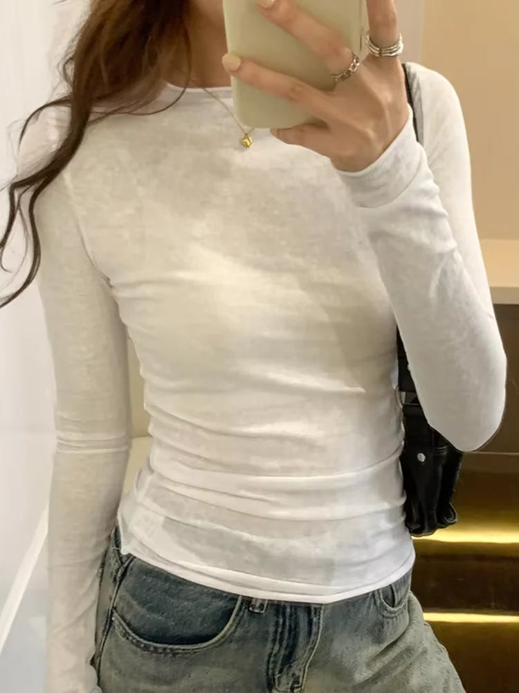 Slim long-sleeve base top white