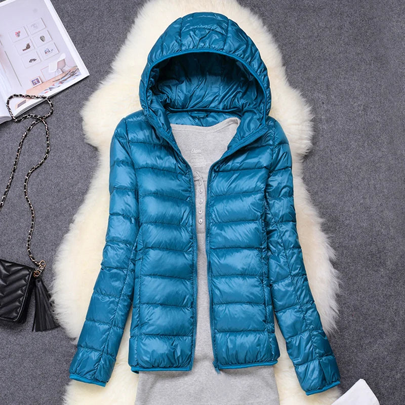 Hooded puffer jacket black