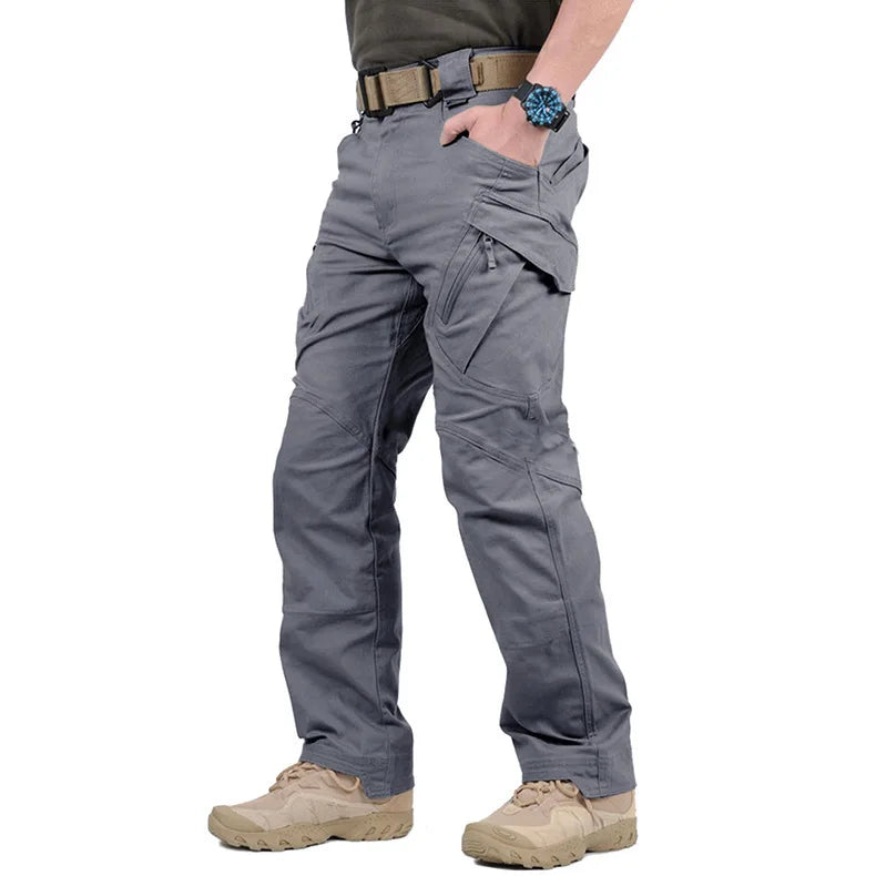 Tapered Multi-Pocket Cargo Pants