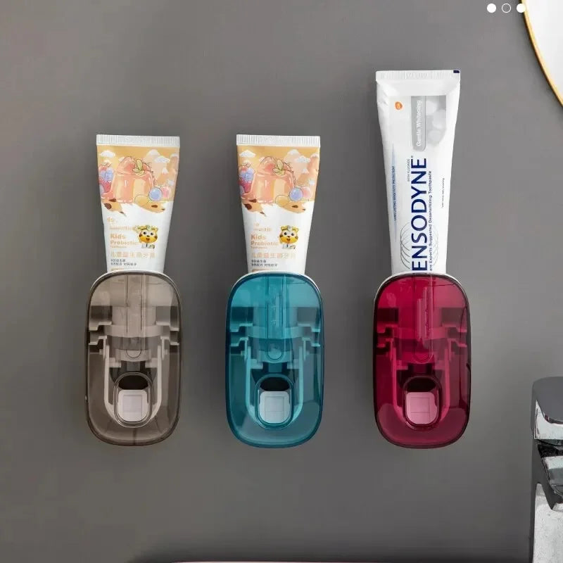 Toothpaste squeezer roller detail