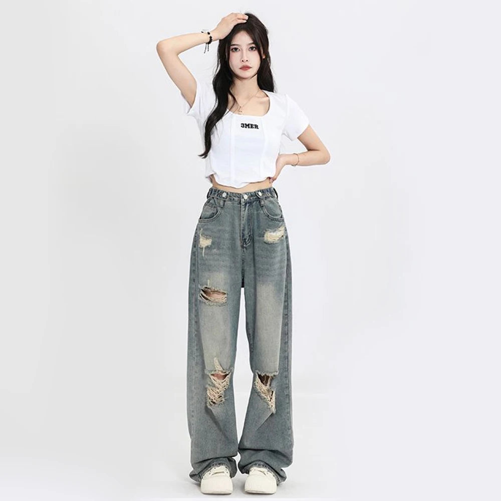Wide-leg jeans on model