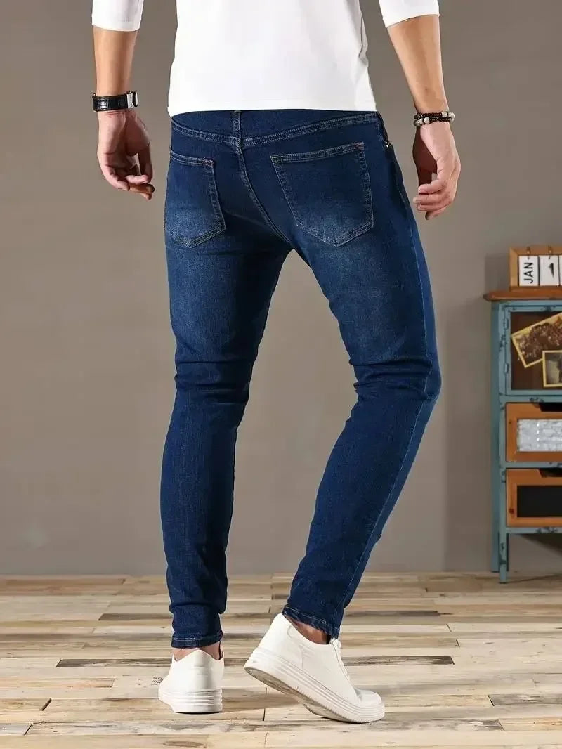 Slim tapered jeans side